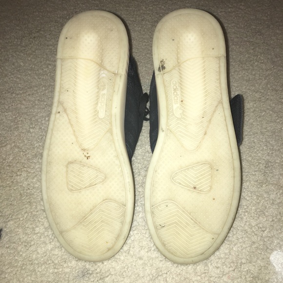 Adidas tubular strap - Picture 3 of 4